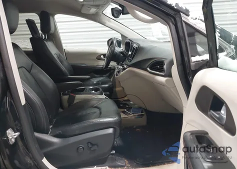 2017 Chrysler Pacifica Touring-L Plus из США, поврежденный, VIN 2C4RC1EG8HR757448